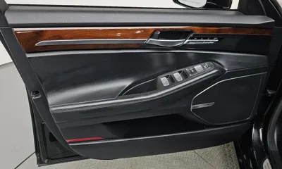 Genesis EQ900