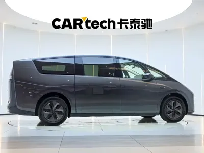 Li Auto Li MEGA