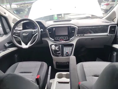 JAC Refine M4