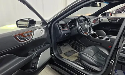 Lincoln Continental