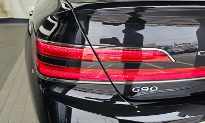Genesis G90