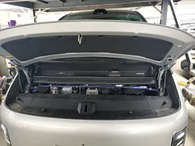 Li Auto Li MEGA