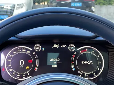 Aston Martin DBX