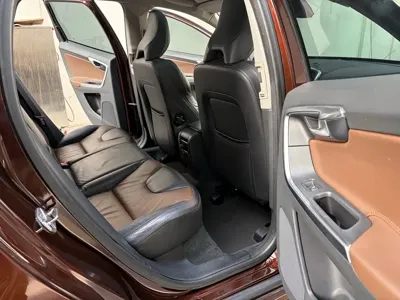 Volvo XC60 (Import)