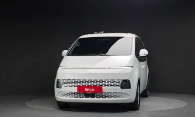 Hyundai Staria