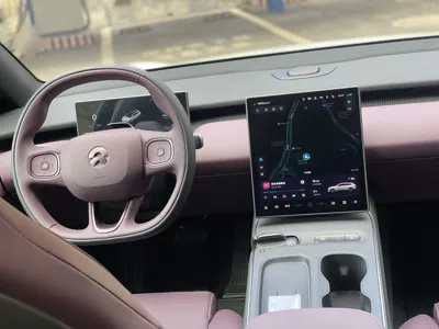 Nio ET5