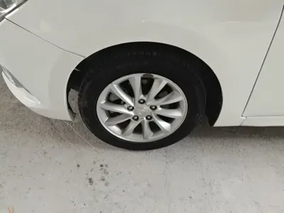 Changan V7