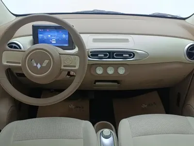 Wuling MINIEV