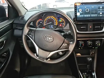 Toyota Yaris L