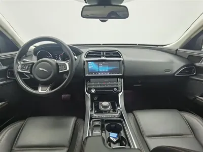 Jaguar XEL