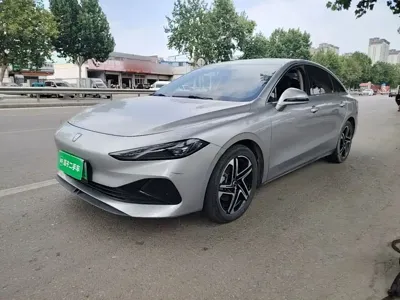 Roewe D7
