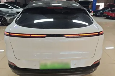 Xpeng G6