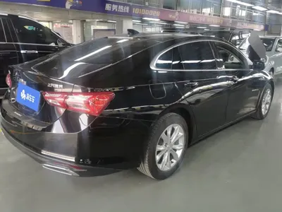 Chevrolet Malibu XL