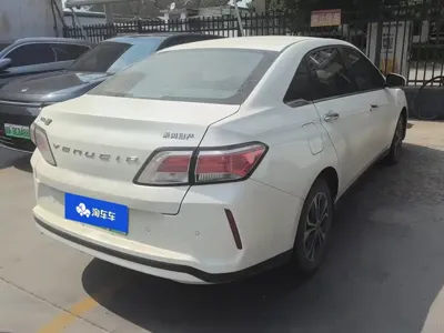 Venucia D60 EV