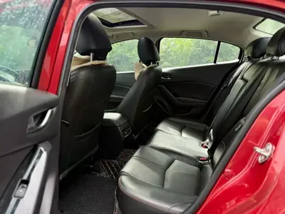 Mazda 3 Axela