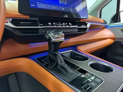 Toyota Granvia