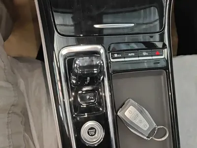 Geely Boyue L