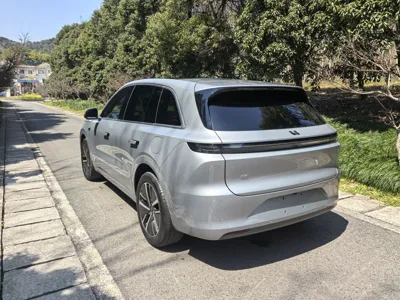 Li Auto L6