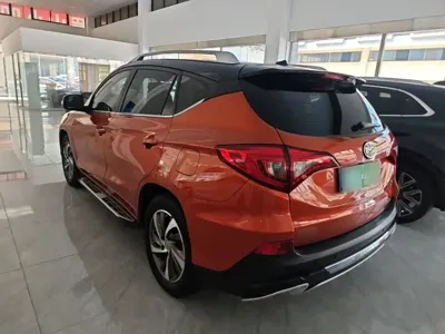 BYD Song