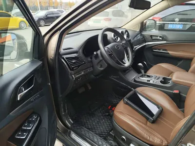 BYD S7