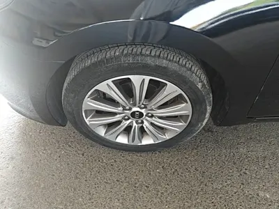 Kia K4