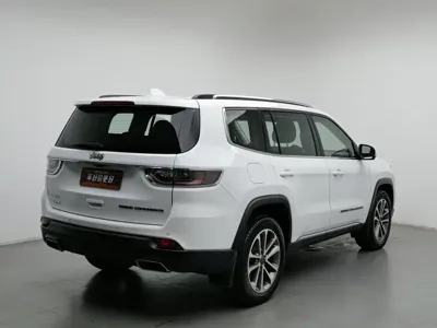 Jeep Grand Commander