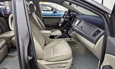 Kia Canival