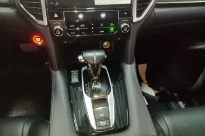 Honda UR-V