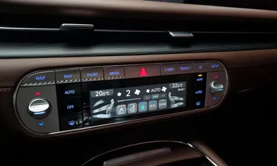 Genesis G90
