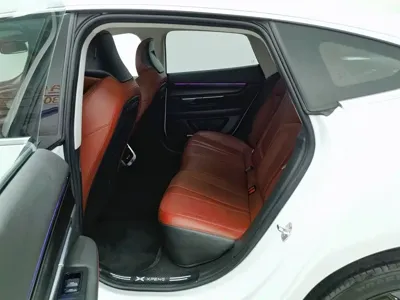 Xpeng P7