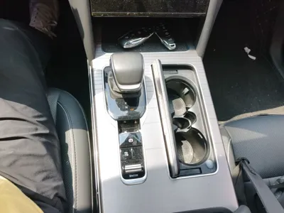 Hongqi HS7 PHEV