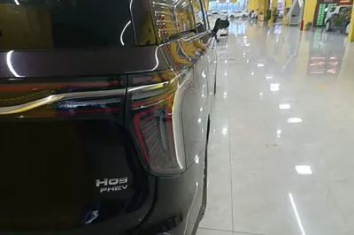 Hongqi HQ9 PHEV