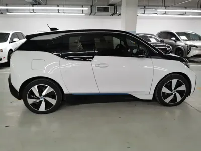 BMW i3 (Import)