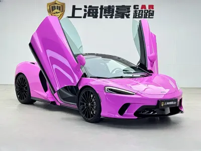 McLaren GT