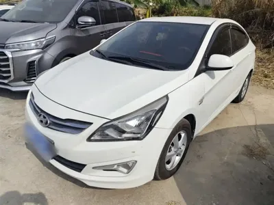 Hyundai Verna