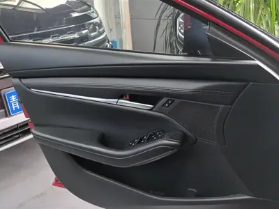 Mazda 3 Axela