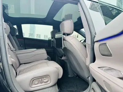 Nio ET7