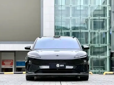 Nio ET5T