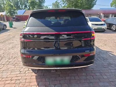 CHANGAN NEVO Q07