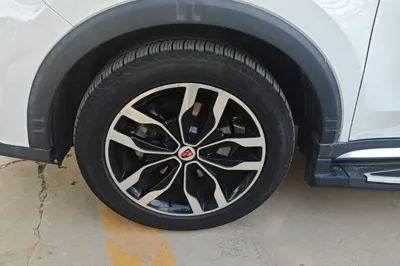 Roewe RX5