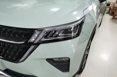 Wuling Asta