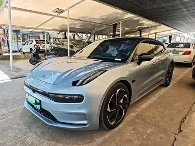 Zeekr 001