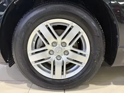 Mazda 8