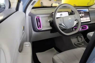 Leapmotor B10