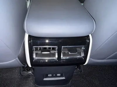 iCAR iCAR 03