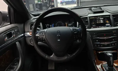 Lincoln MKS