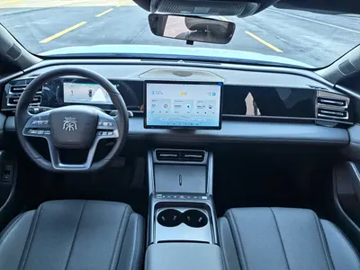 BYD Qin L