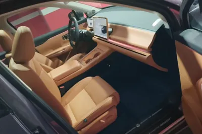 Leapmotor C10