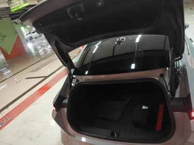 Nio ET5