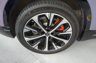 Nio EC6